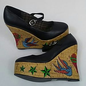 Penthouse Wedge Embroidered Shoes By Ellie